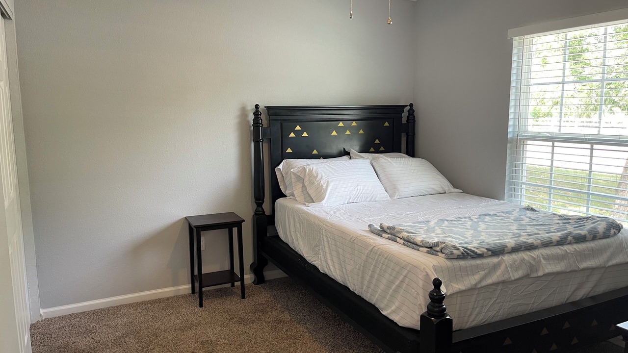 Photo of Bedroom in Fruit Cove