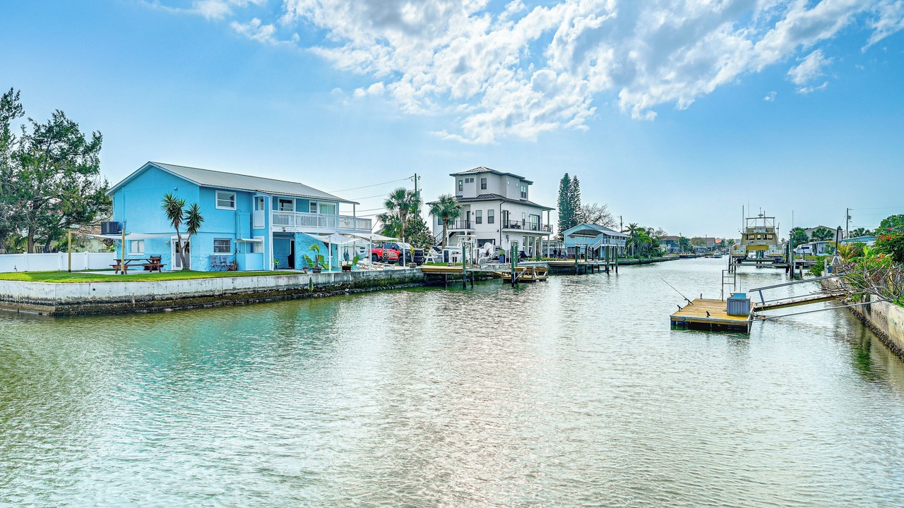 Photo of Outdoor in Hudson Beach Estates