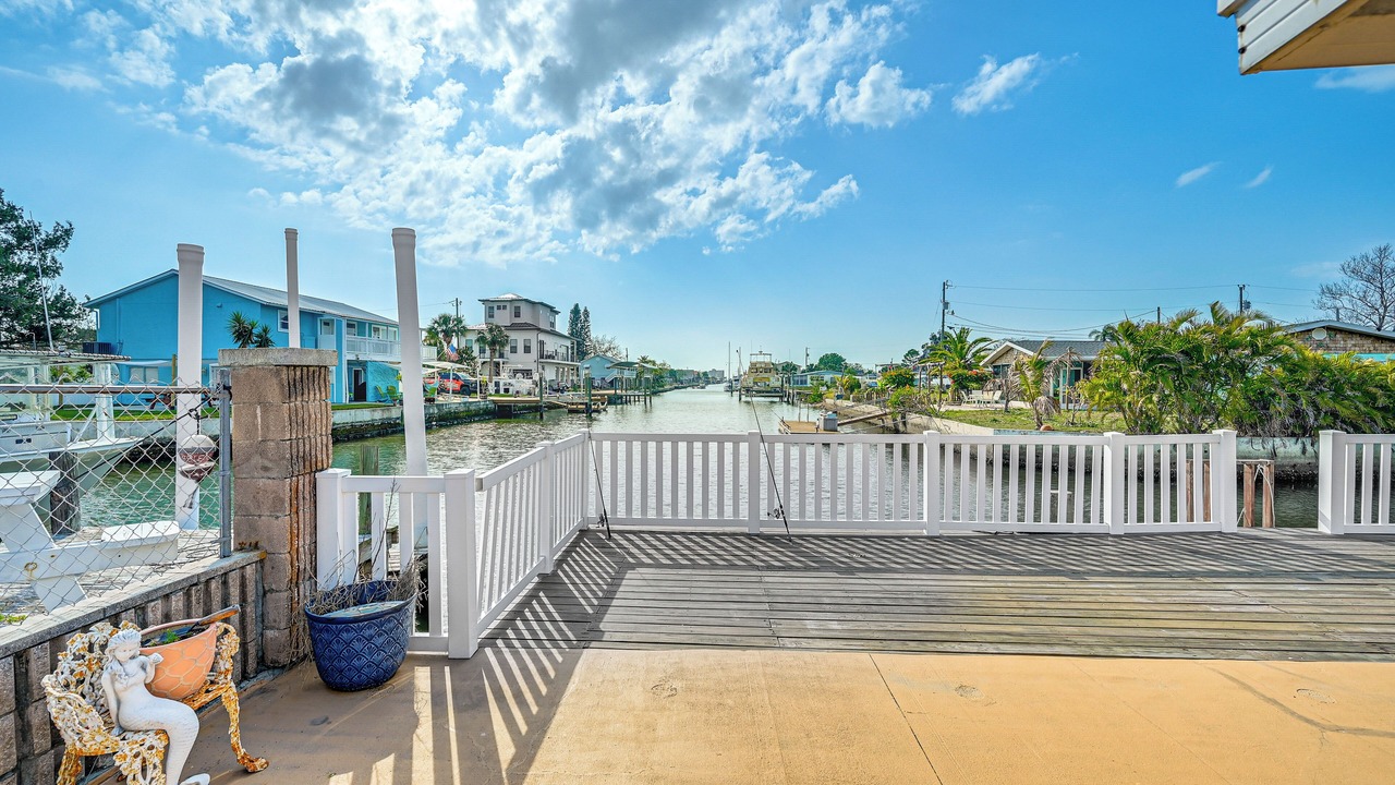 Photo of Patio Balcony in Hudson Beach Estates