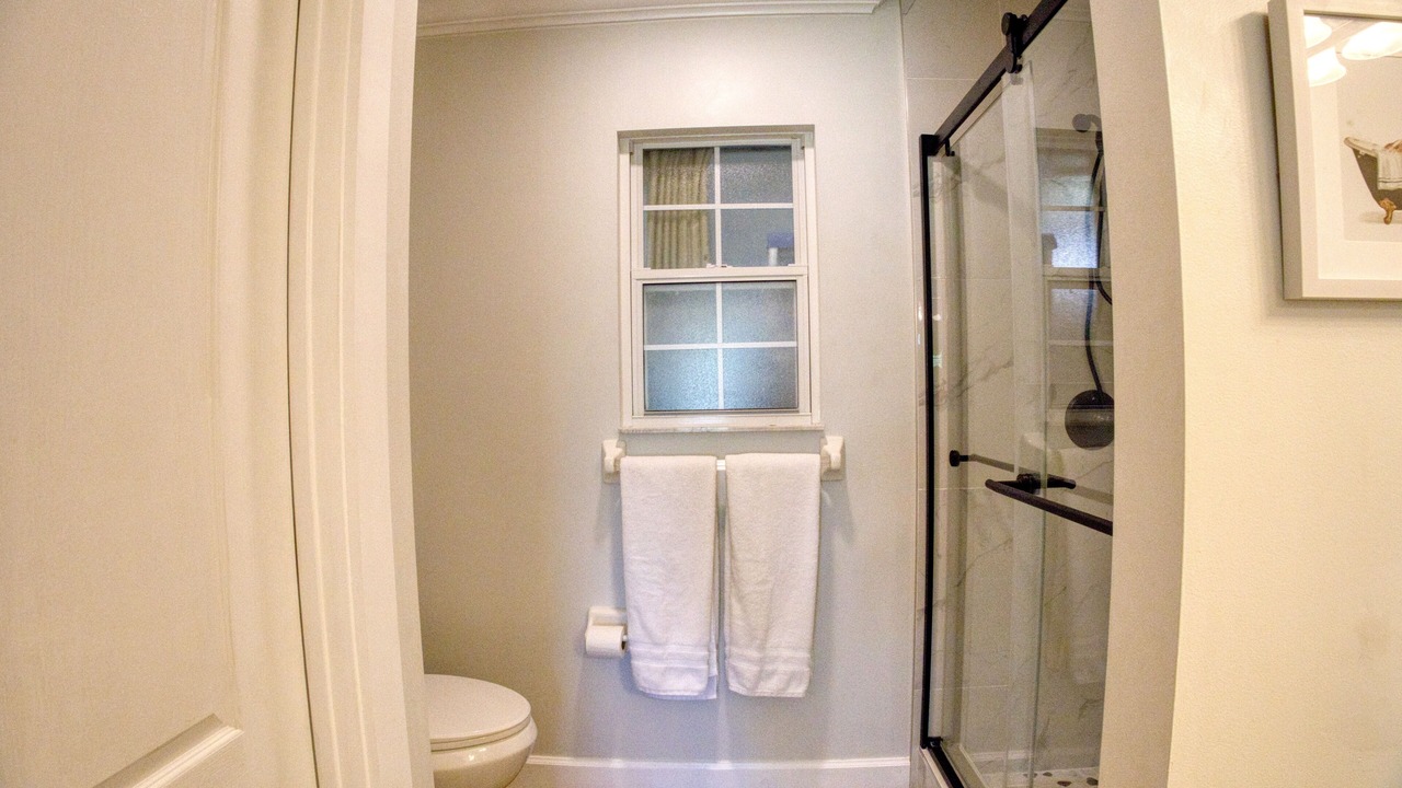 Photo of Bathroom in Lake City