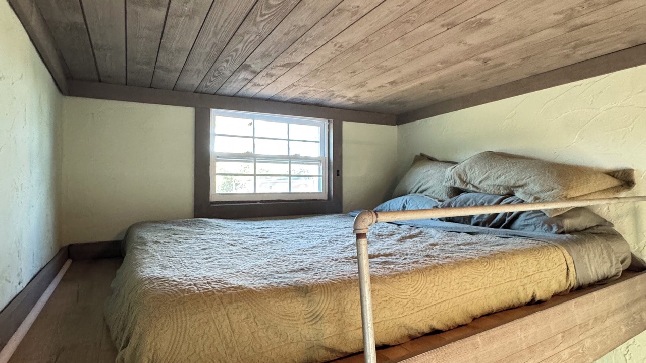 Photo of Bedroom in Citrus Springs