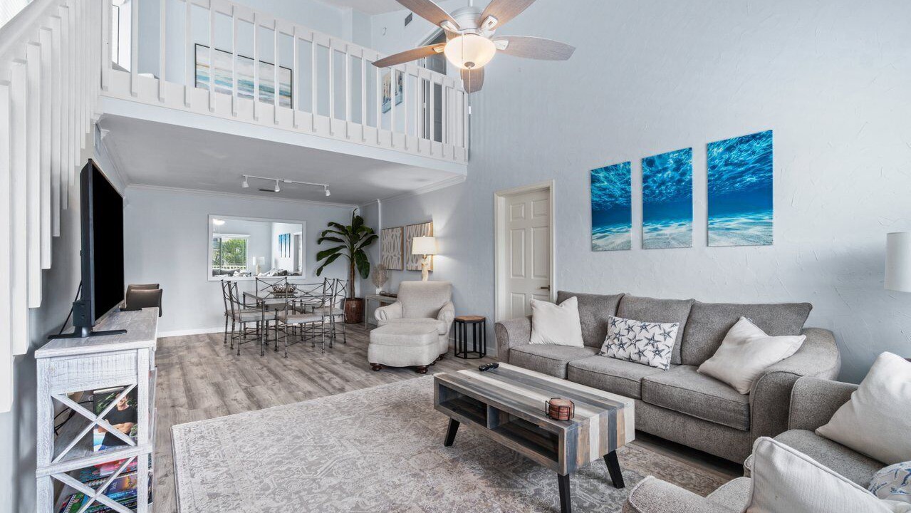 Photo of Livingroom in Bella Vista