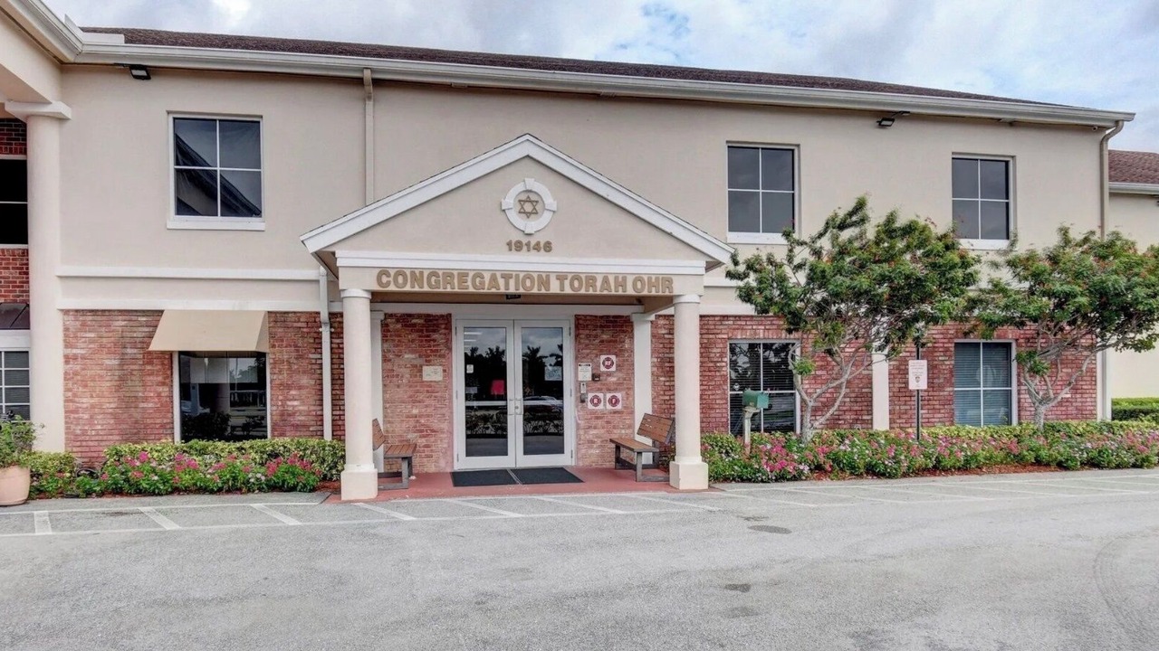 Photo of Outdoor in Hamptons at Boca Raton