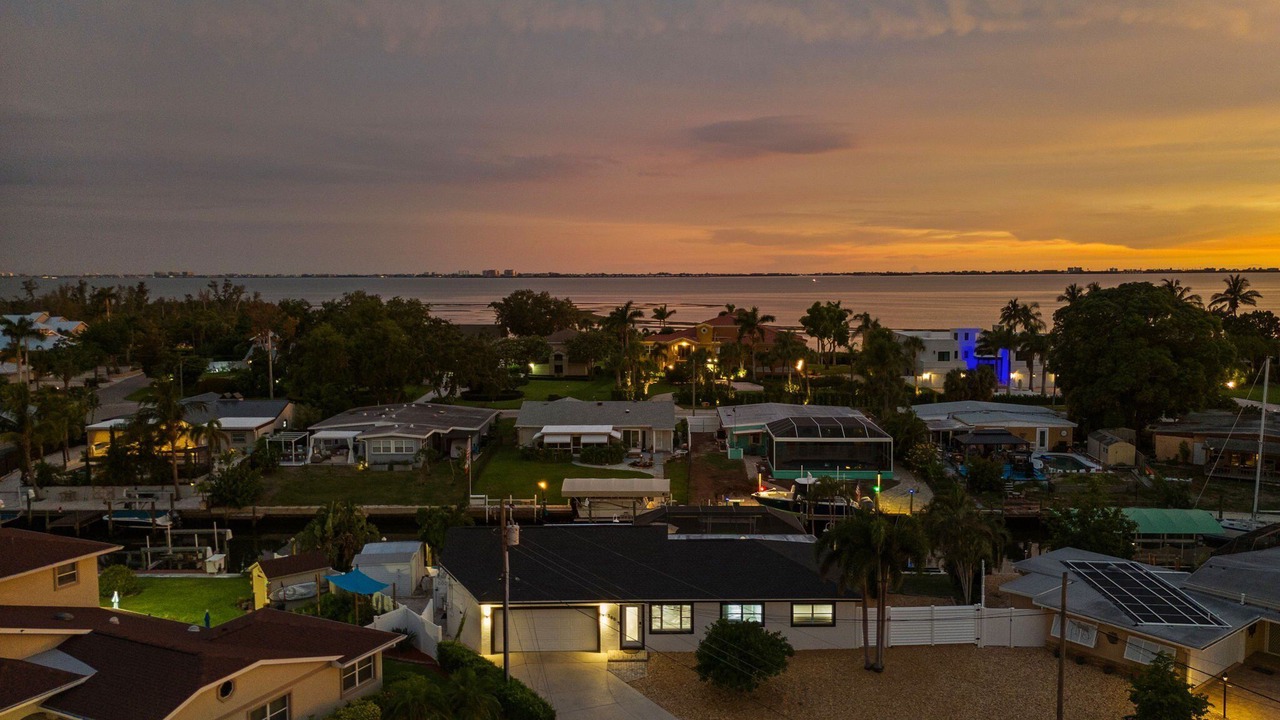 Photo of Outdoor in Bayshore Gardens