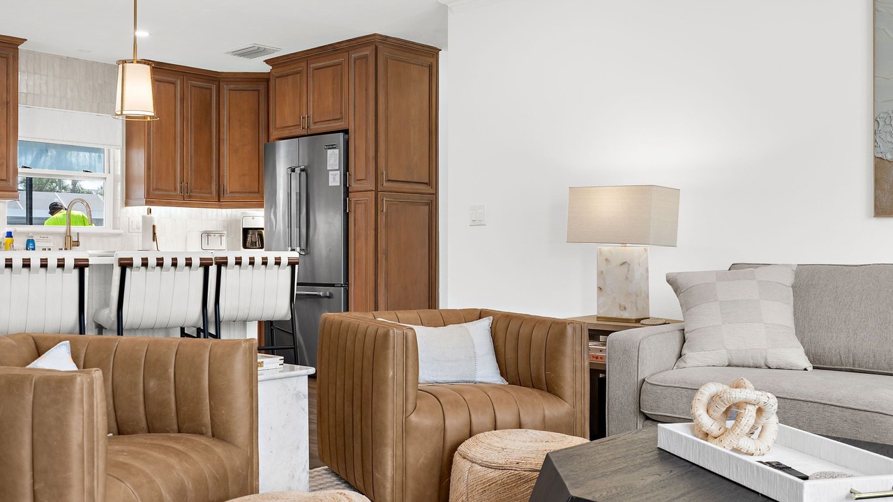 Photo of Livingroom in Bayshore Gardens