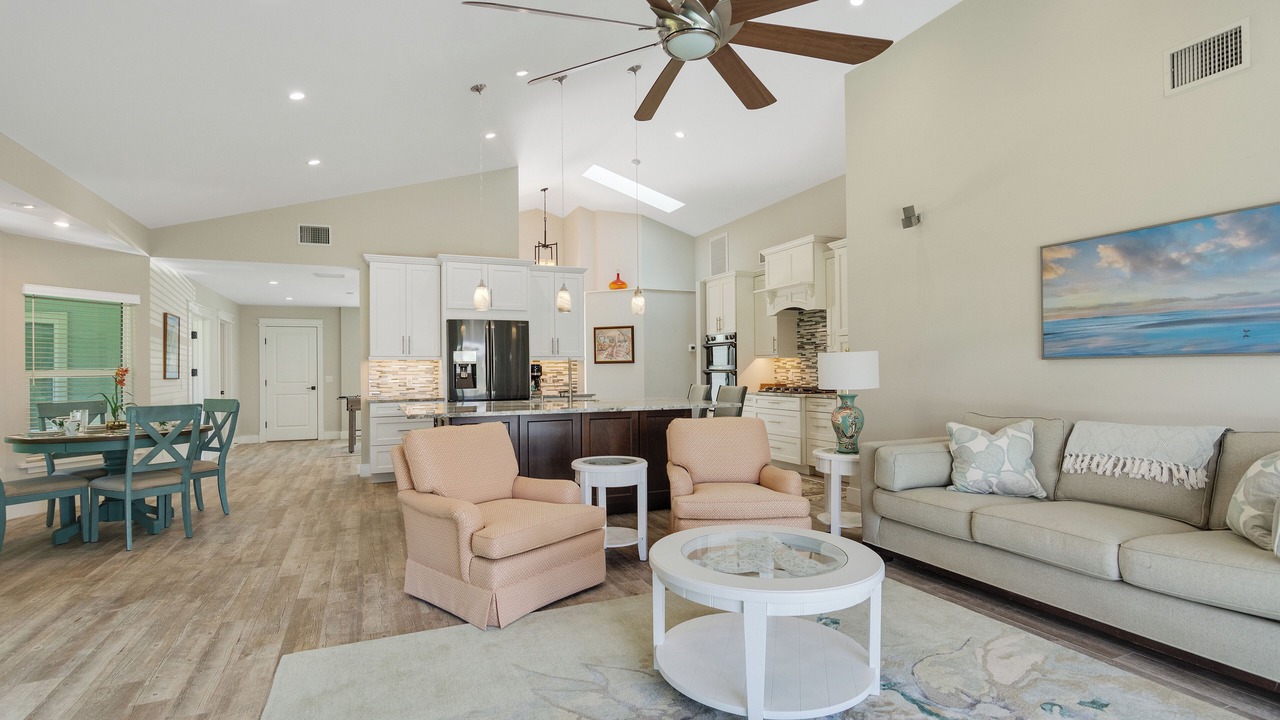 Photo of Livingroom in Interchange Square