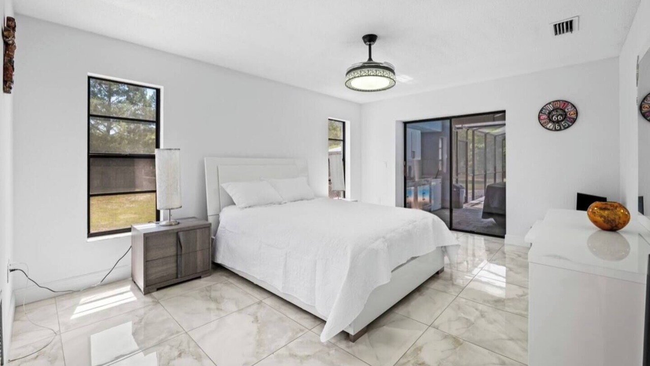 Photo of Bedroom in Spring Hill