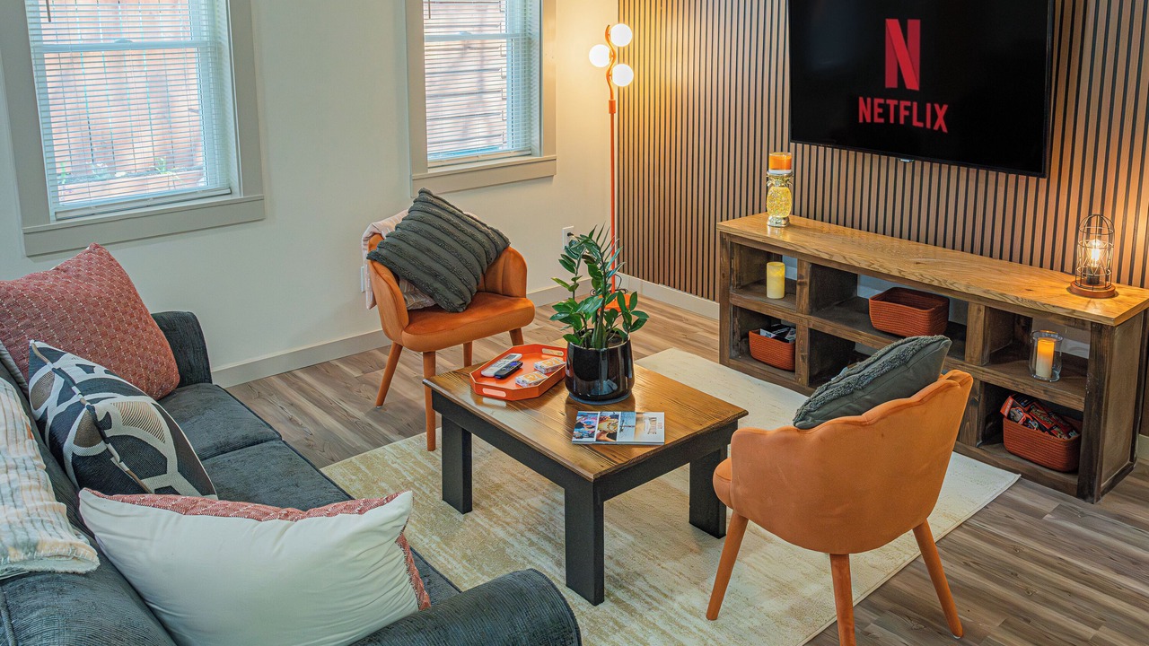 Photo of Livingroom in Knoxville