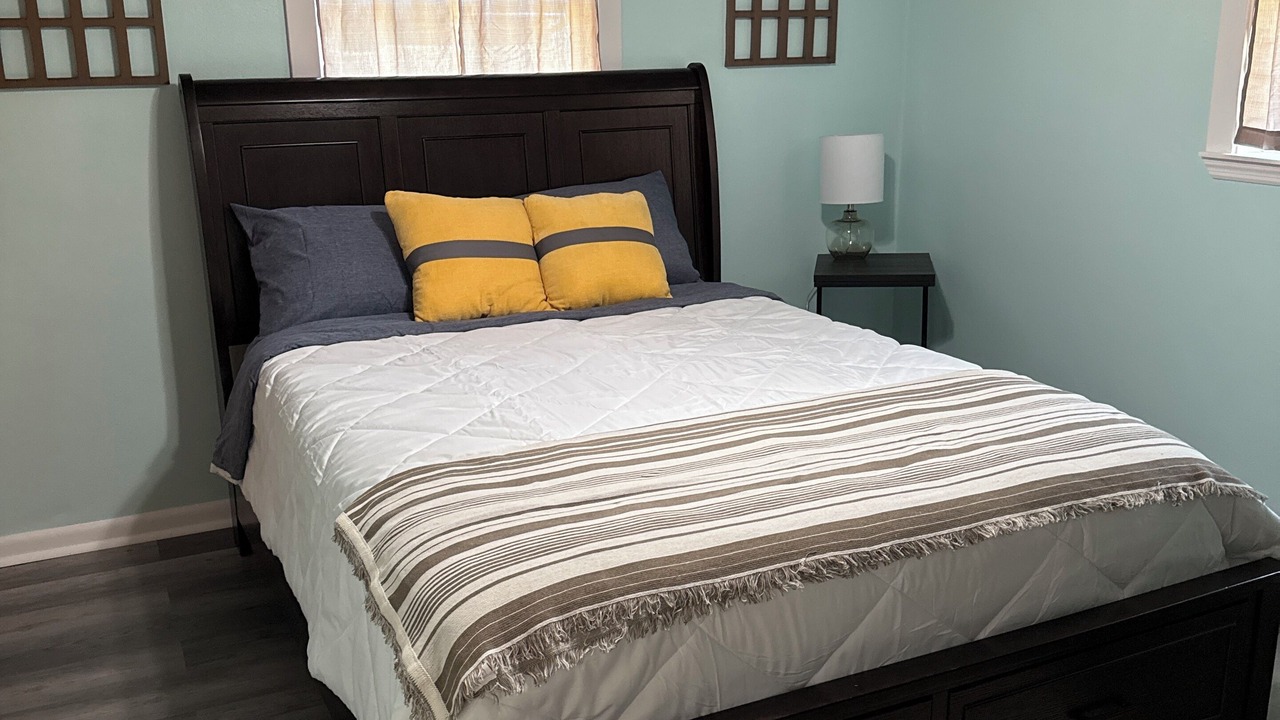 Photo of Bedroom in Pine Ridge
