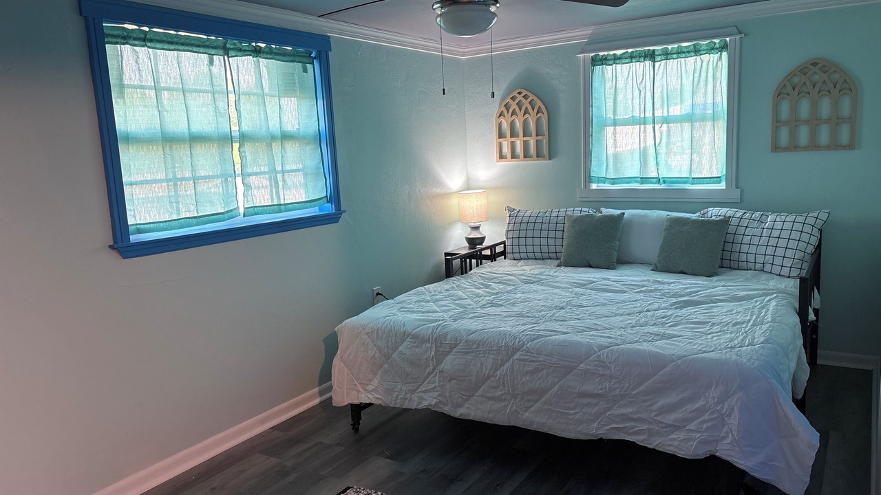 Photo of Bedroom in Pine Ridge