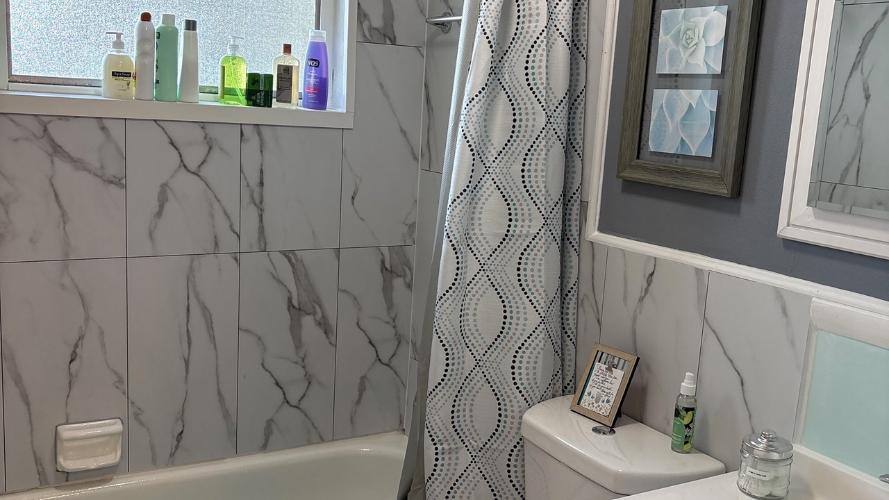 Photo of Bathroom in Pine Ridge