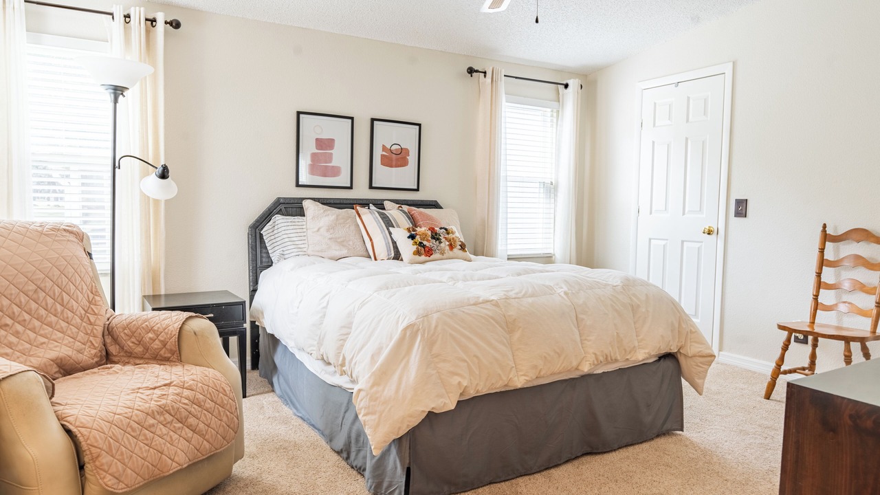 Photo of Bedroom in The Villages