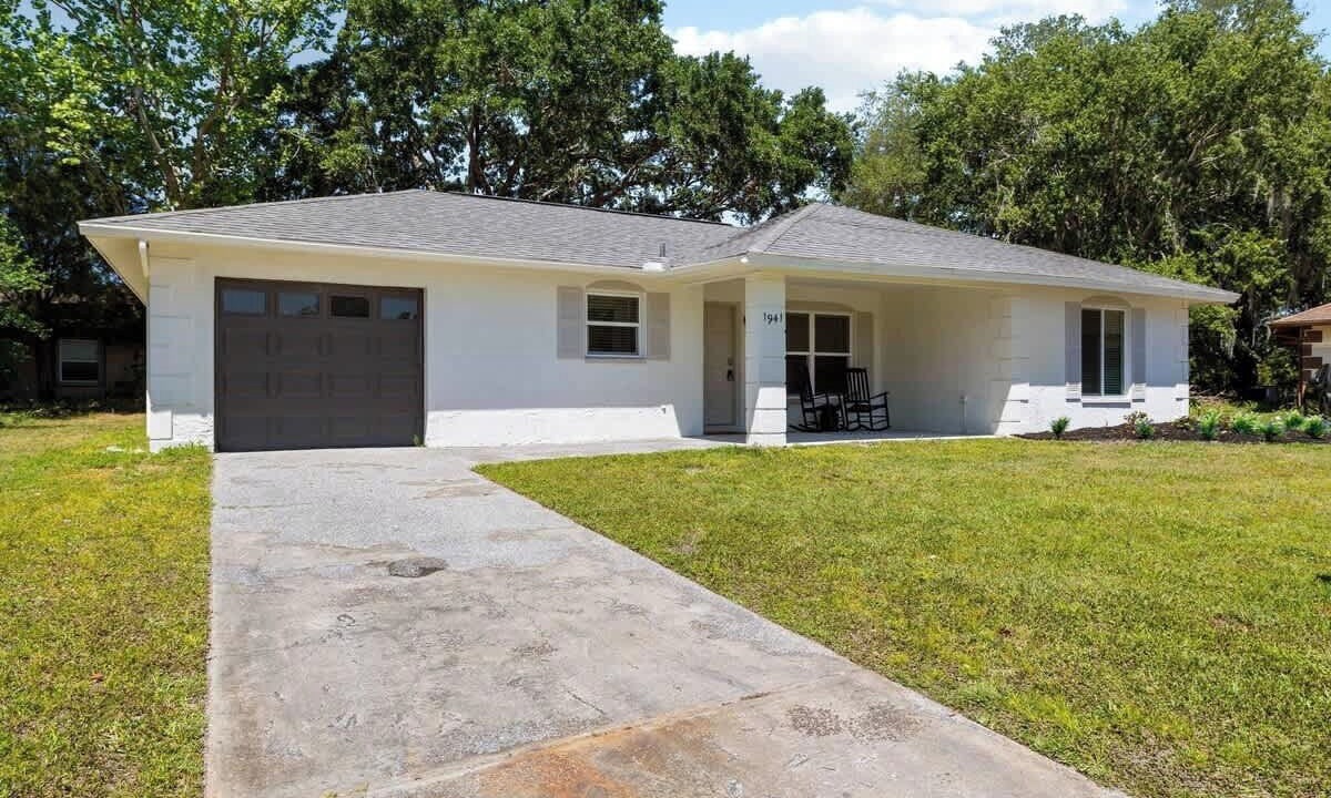 Photo of Outdoor in Wesley Chapel
