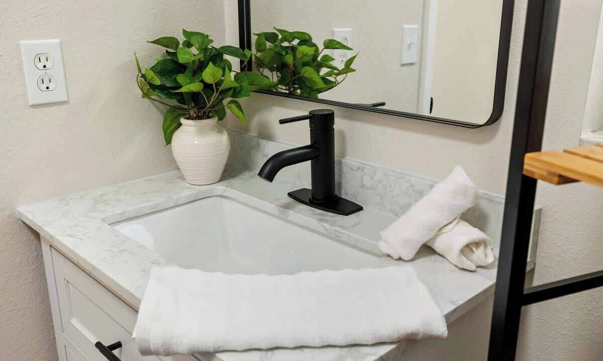 Photo of Bathroom in Wesley Chapel