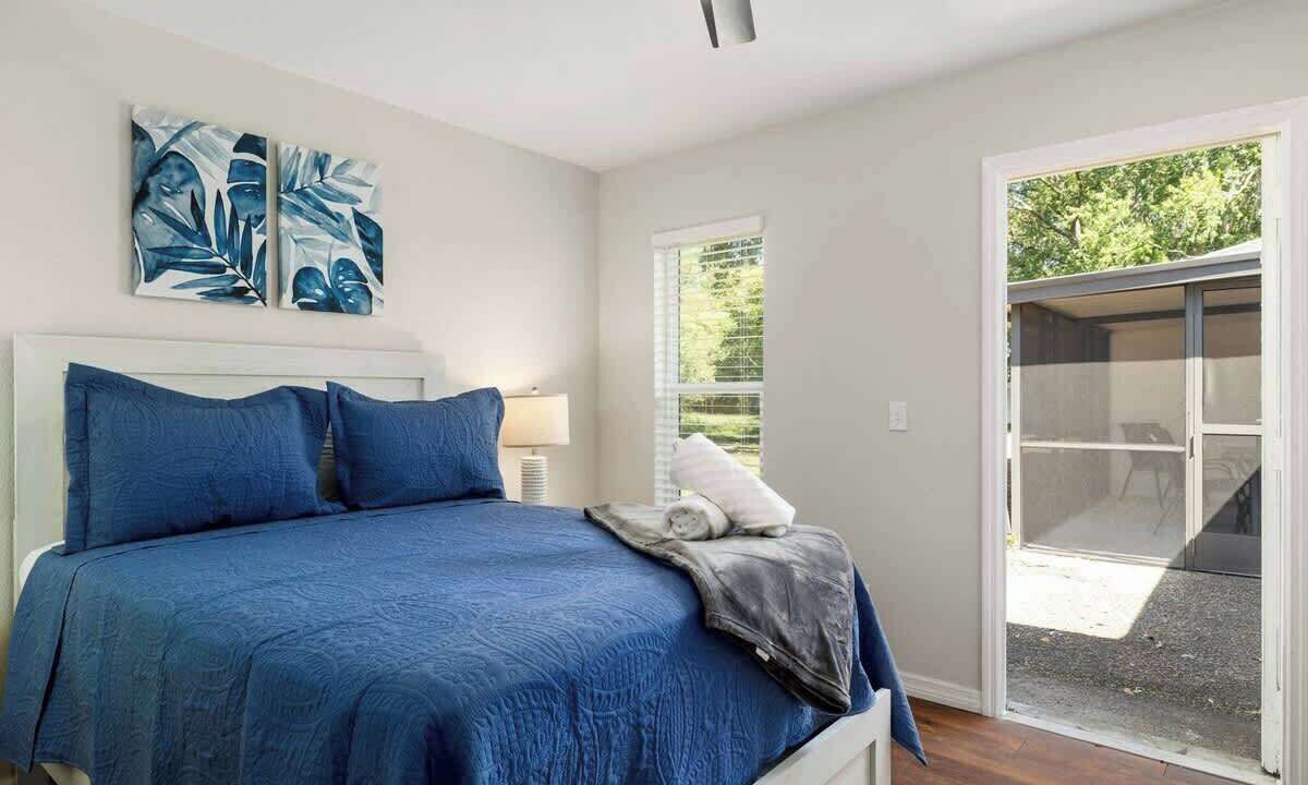 Photo of Bedroom in Wesley Chapel