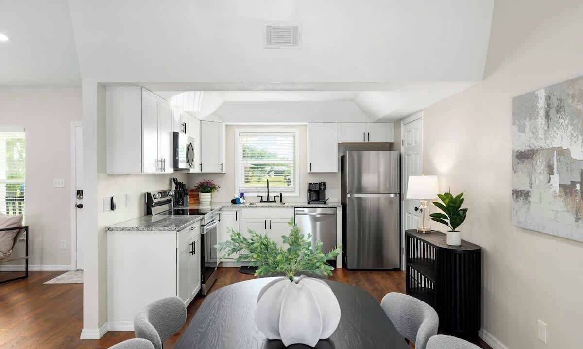 Photo of Kitchen in Wesley Chapel