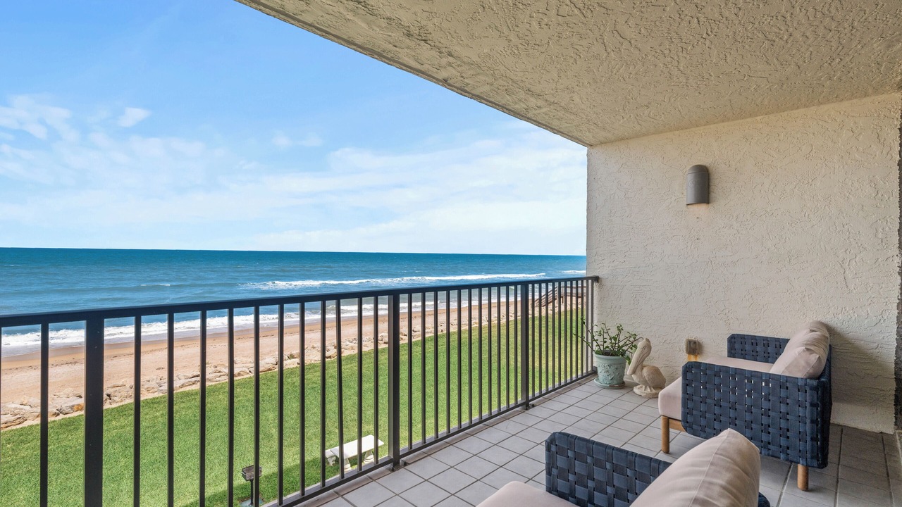 Photo of Patio Balcony in Bethune Beach