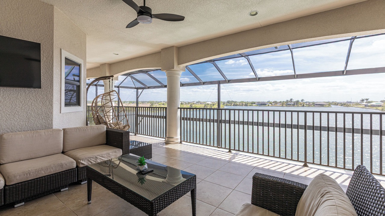 Photo of Patio Balcony in Diplomat