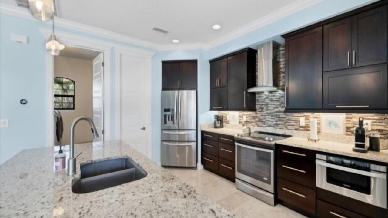 Photo of Kitchen in Oakland Hills