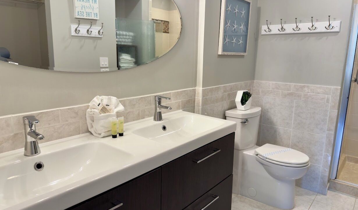 Photo of Bathroom in Trailer Estates