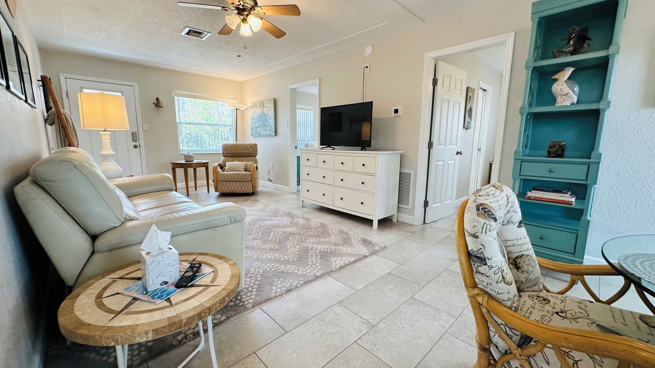 Photo of Livingroom in Crystal Beach