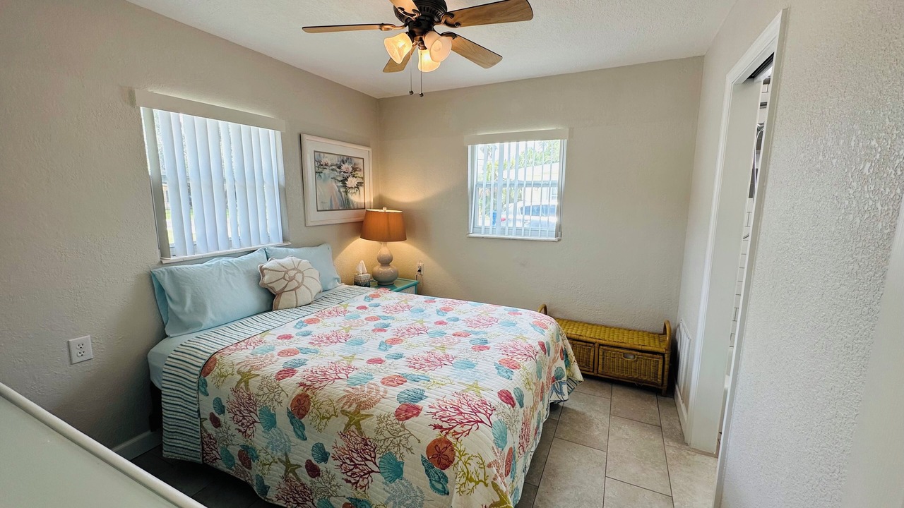 Photo of Bedroom in Crystal Beach