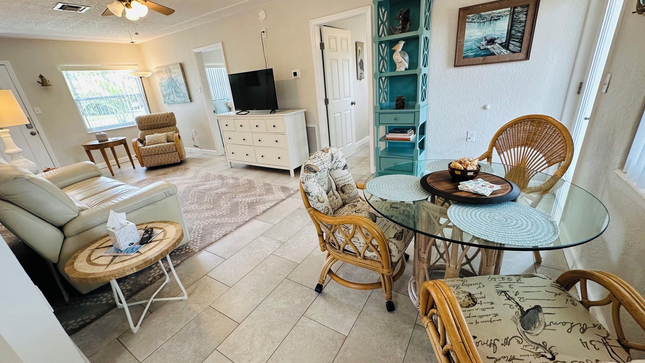 Photo of Livingroom in Crystal Beach