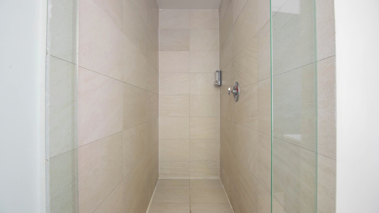 Photo of Bathroom in West Avenue