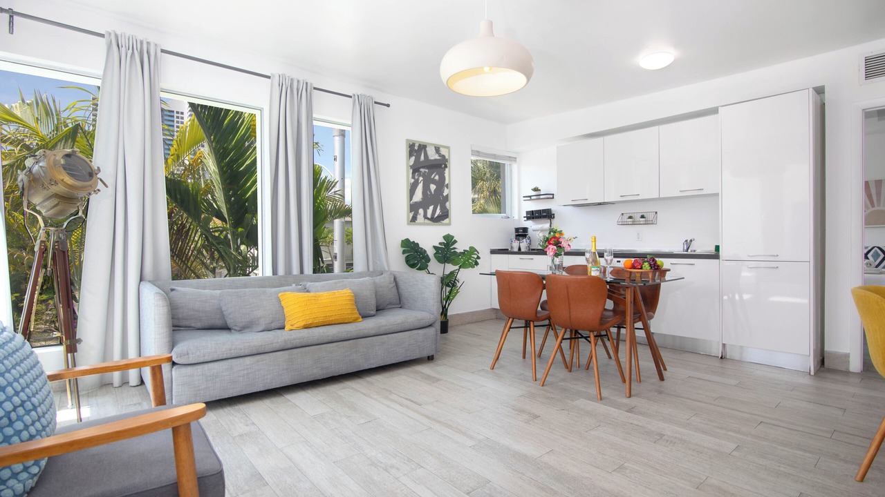 Photo of Livingroom in West Avenue