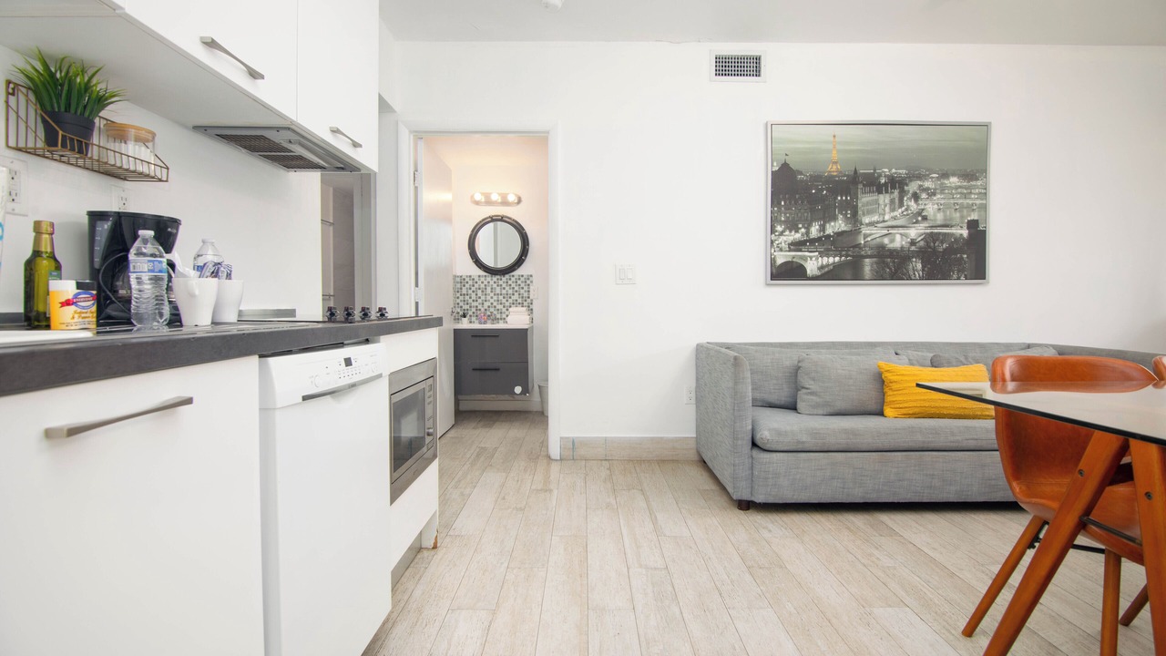 Photo of Kitchen in West Avenue