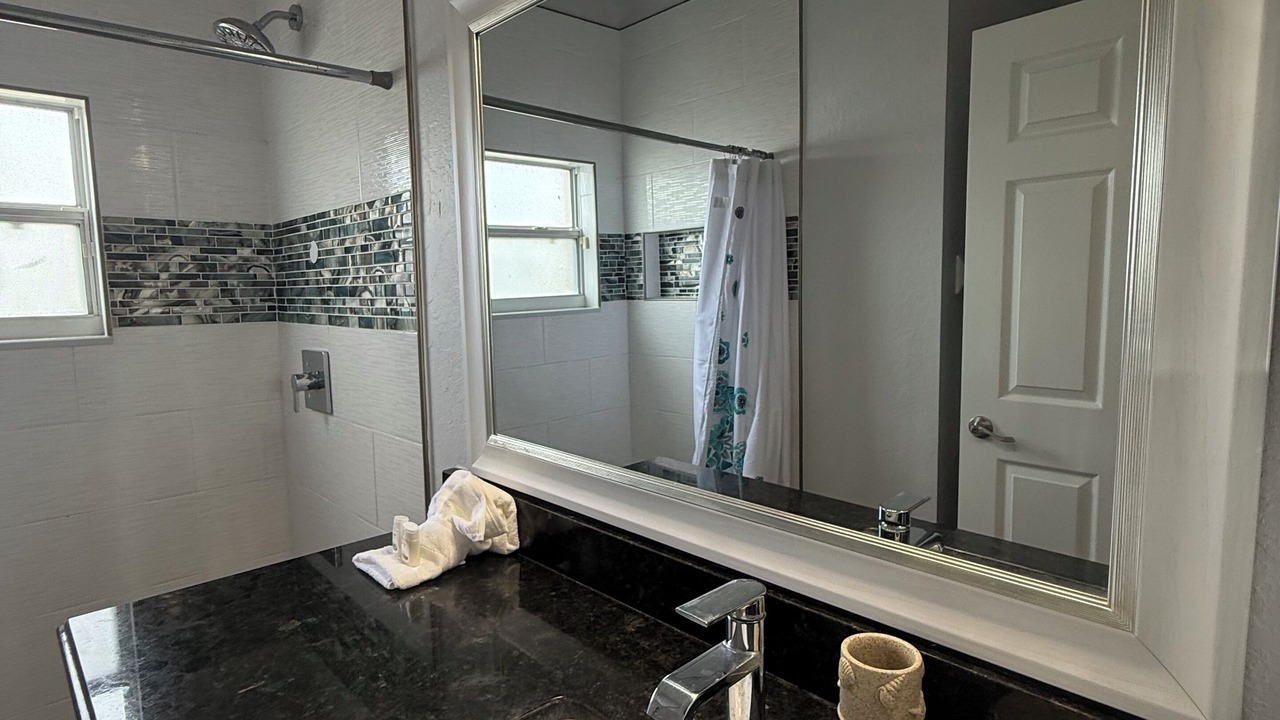 Photo of Bathroom in Harris