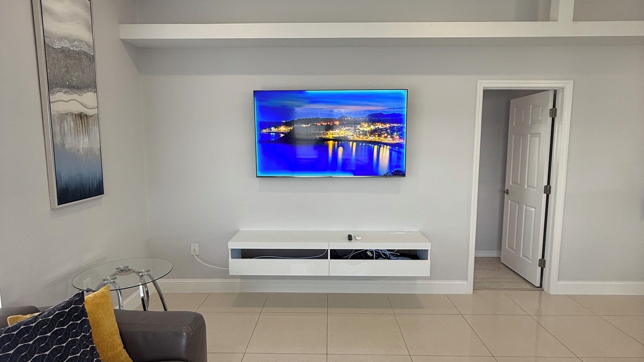 Photo of Livingroom in Harris
