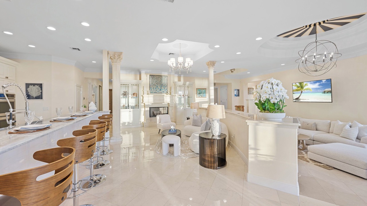 Photo of Others in Palm Beach - West Palm Beach