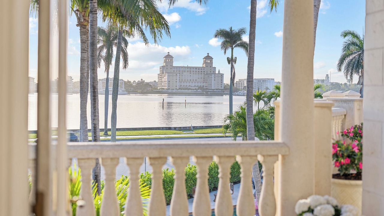 Photo of Outdoor in Palm Beach - West Palm Beach