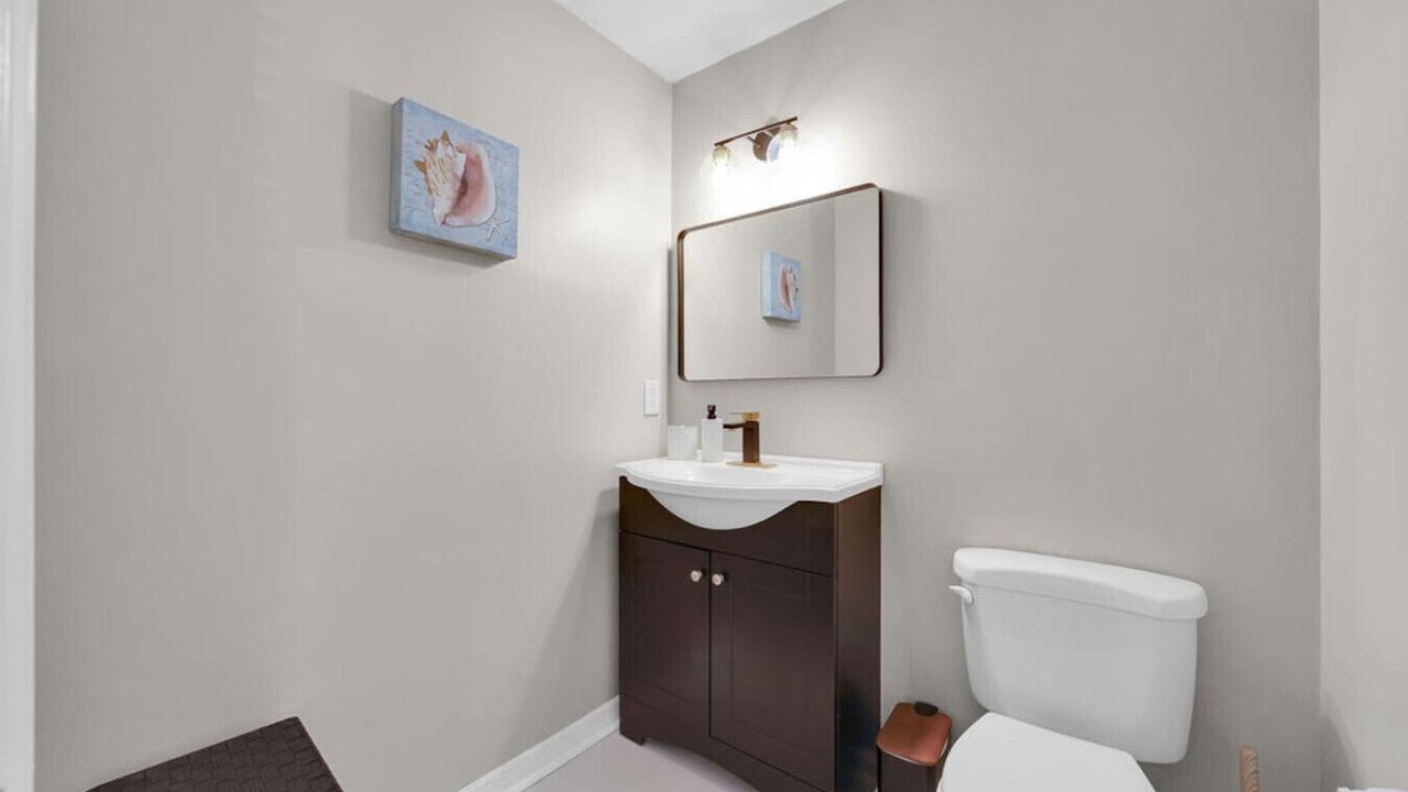Photo of Bathroom in Isle of Palms