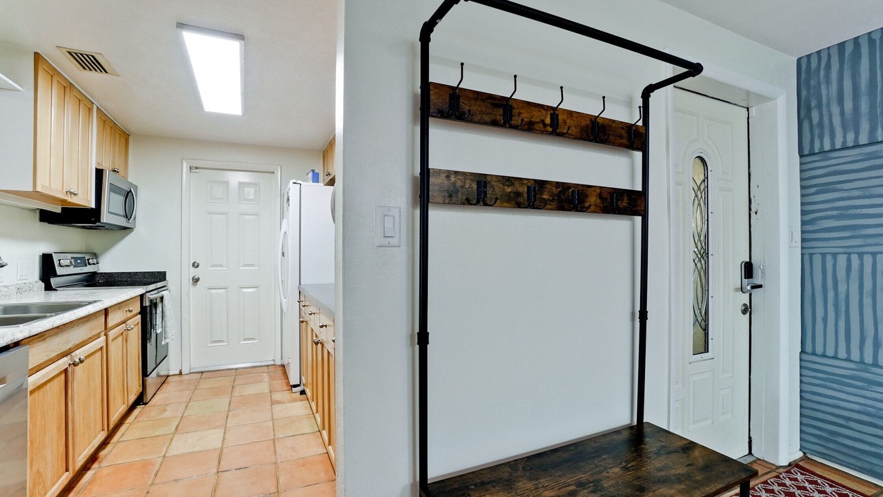 Photo of Kitchen in Bayshore Gardens