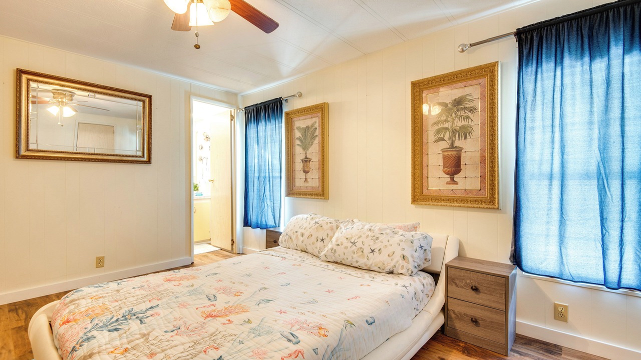 Photo of Bedroom in South Waterfront Park