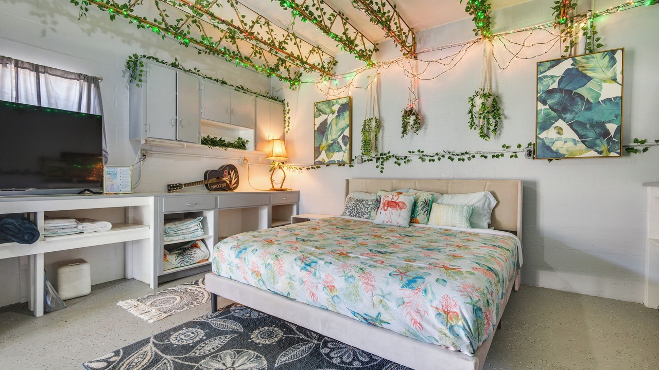 Photo of Bedroom in South Waterfront Park