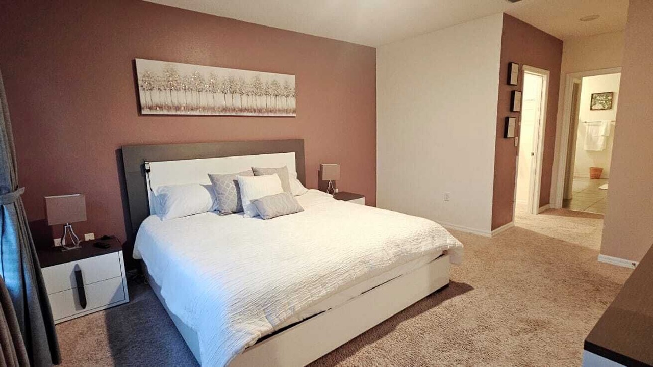 Photo of Bedroom in Lakeland