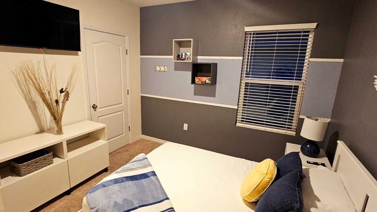 Photo of Bedroom in Lakeland