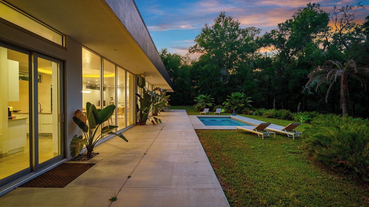 Photo of Patio Balcony in Floral City
