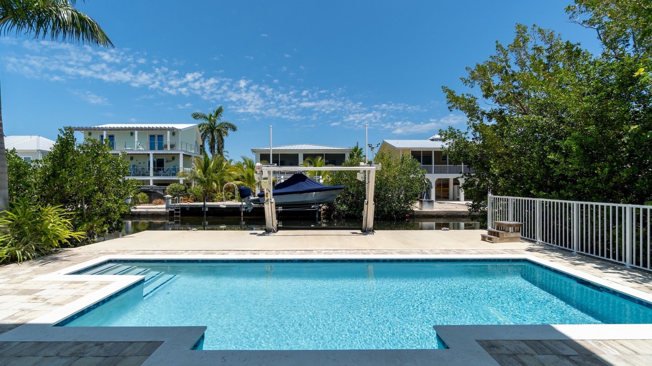 Photo of Outdoor in Breezeswept Beach Estates