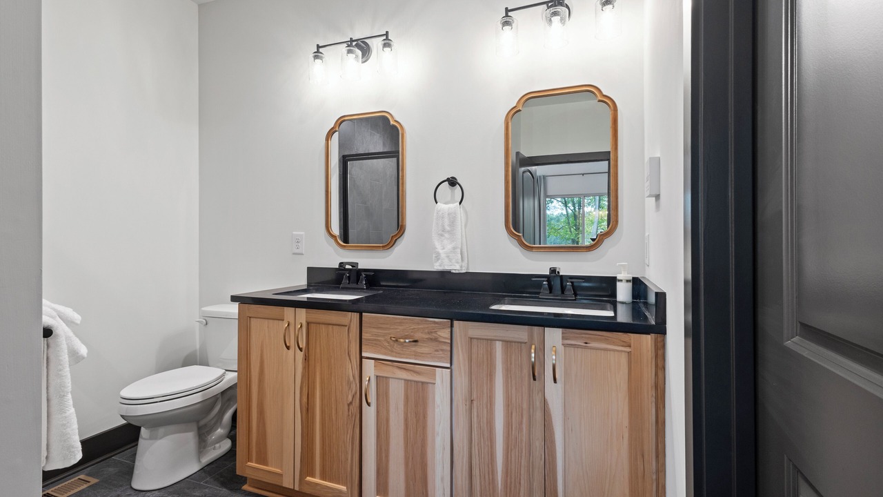 Photo of Bathroom in Blairsville