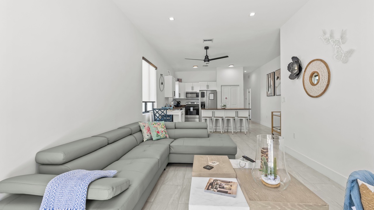 Photo of Livingroom in West Park