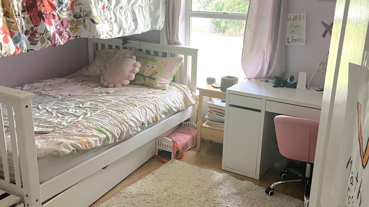 Photo of Bedroom in Lake Worth