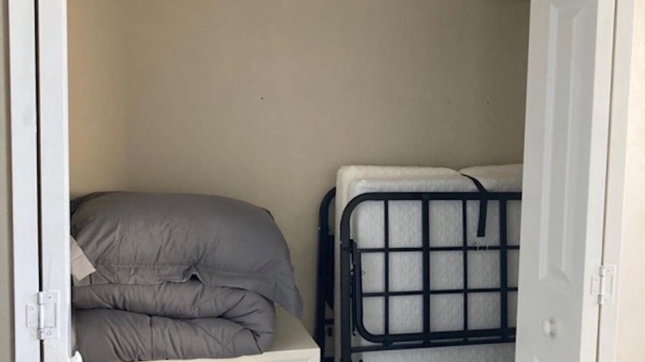 Photo of Bedroom in Feather Sound