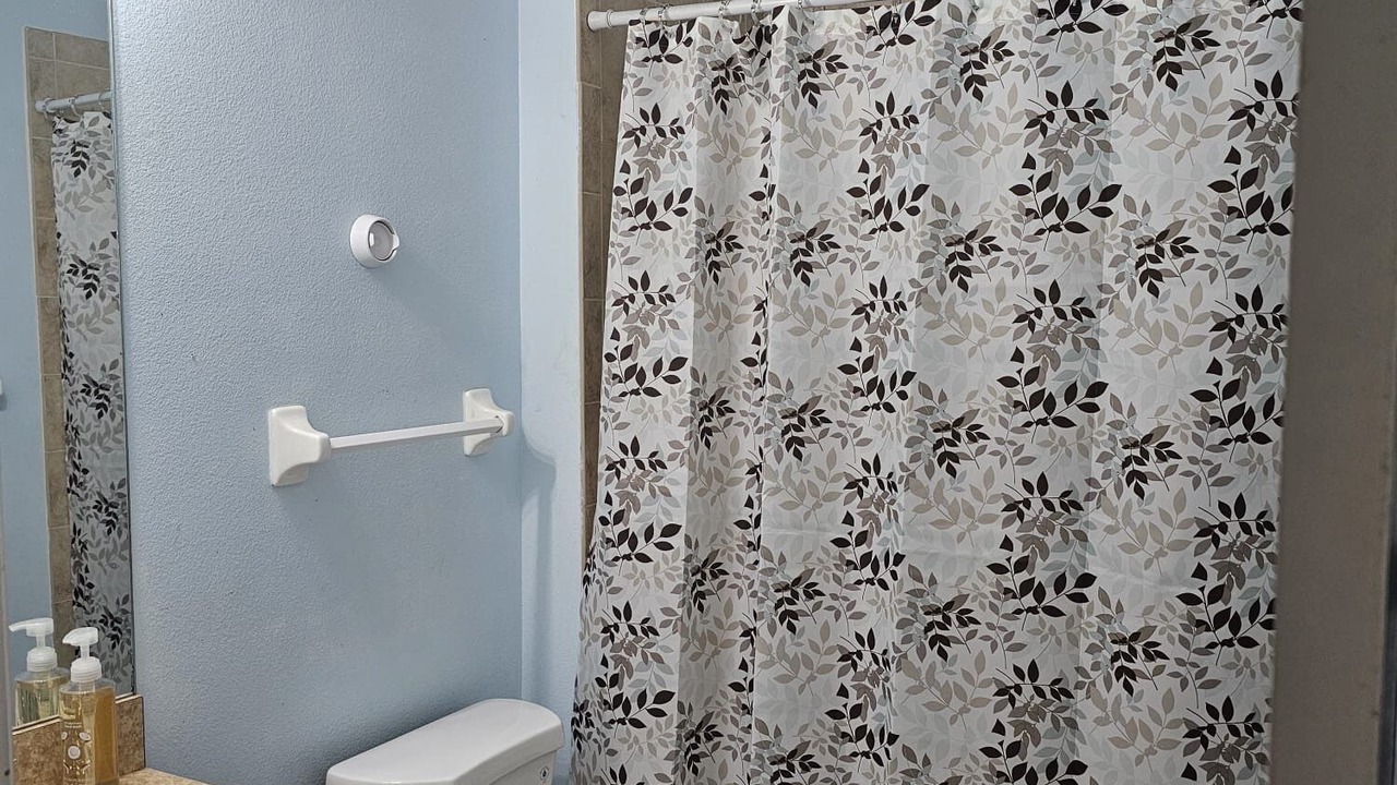 Photo of Bathroom in Lockhart