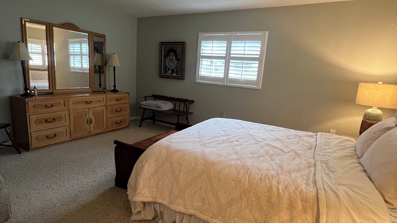 Photo of Bedroom in Pine Ridge