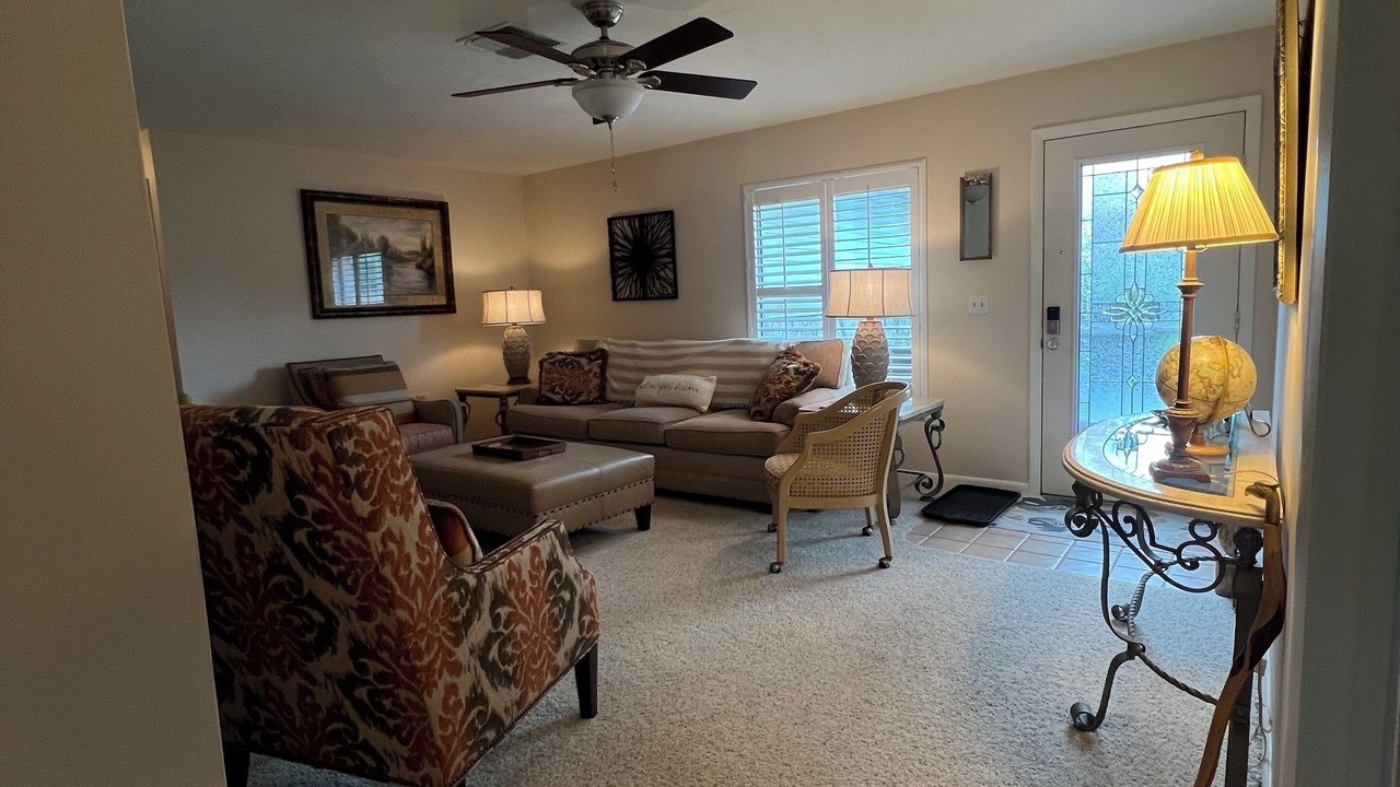 Photo of Livingroom in Pine Ridge