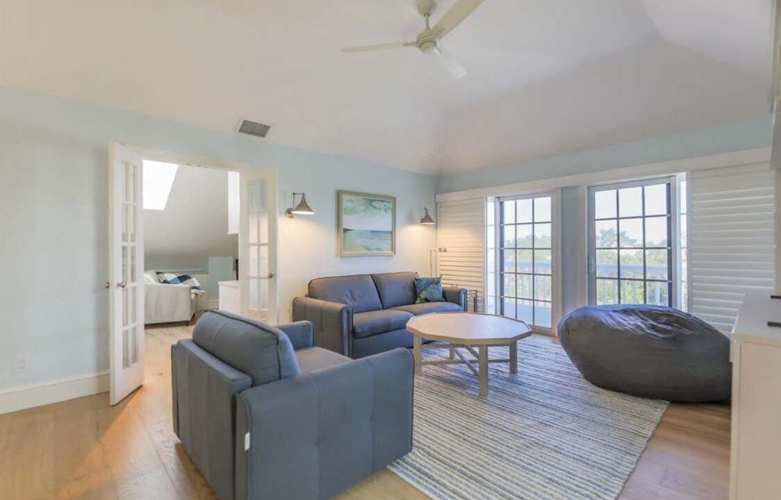 Photo of Livingroom in Sanibel